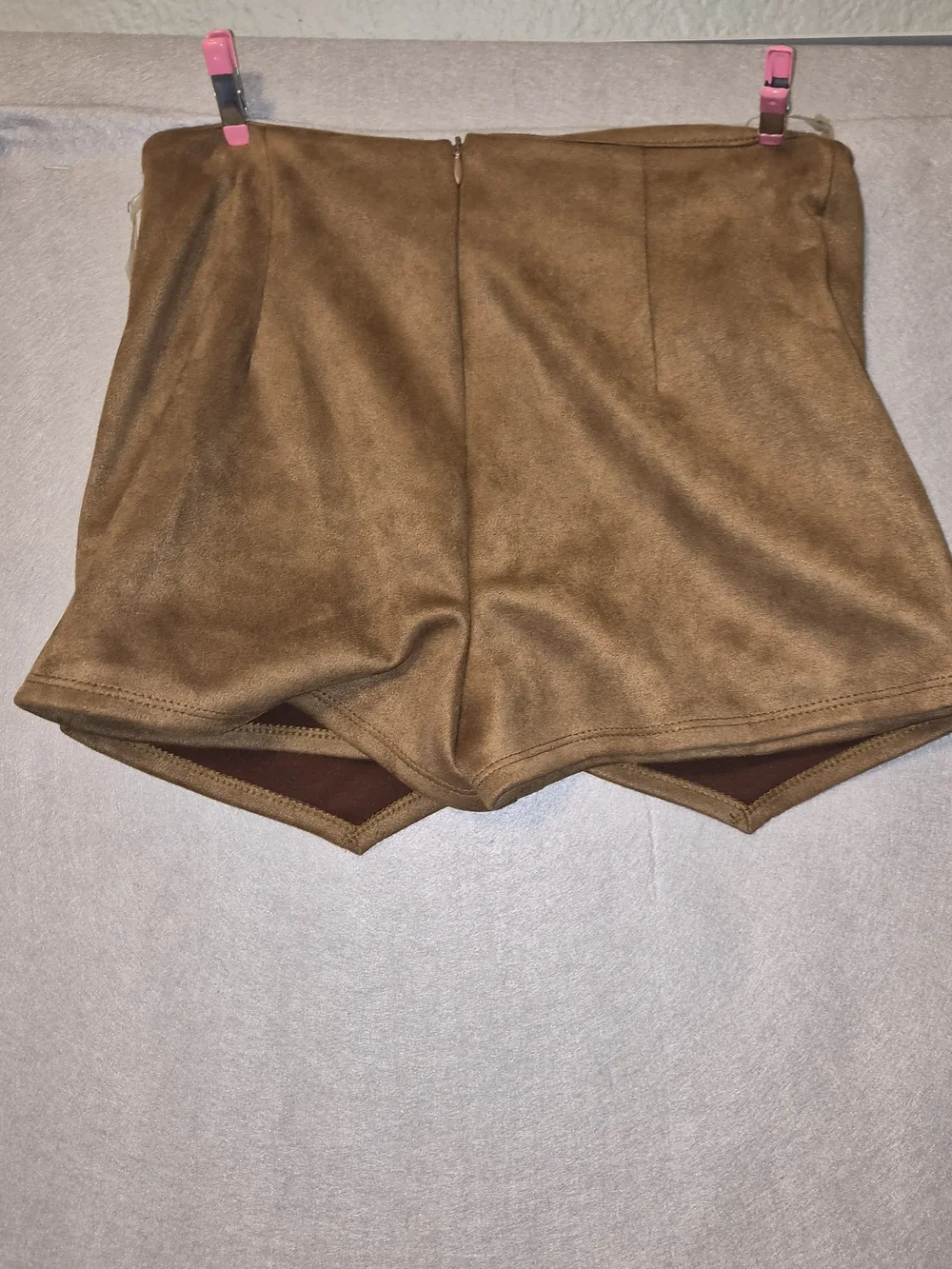 American Threads Brown Faux Suede Wrap Skort – Size Medium – NWT